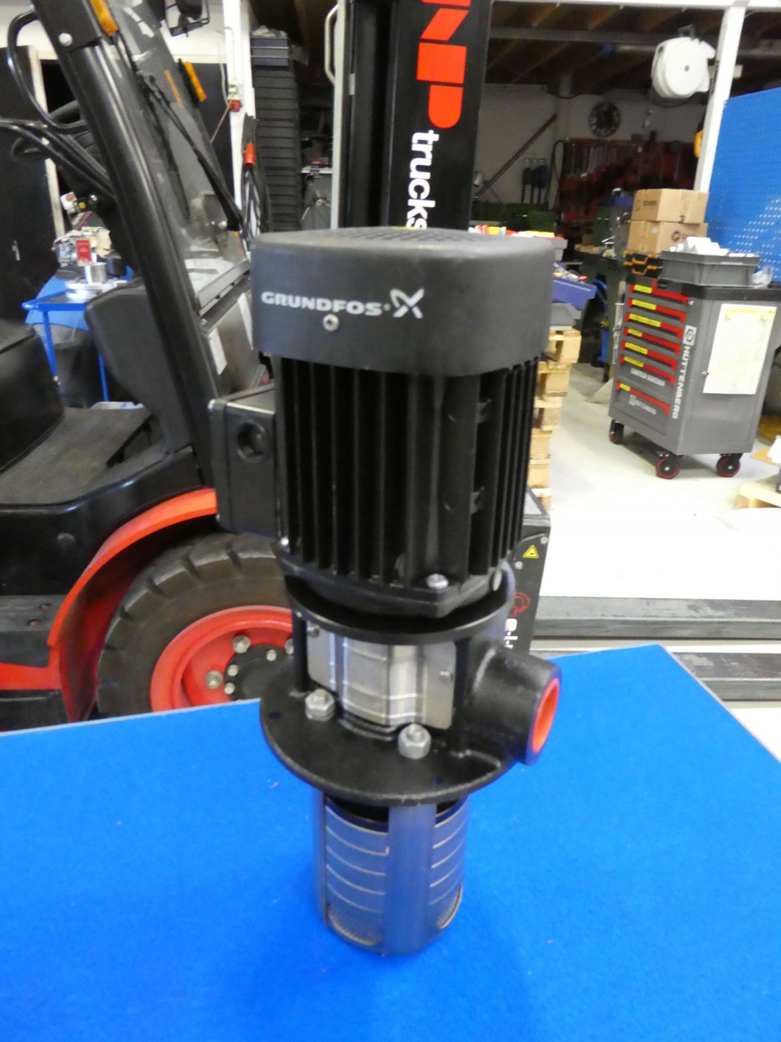 Grundfos Kølevandspumpe